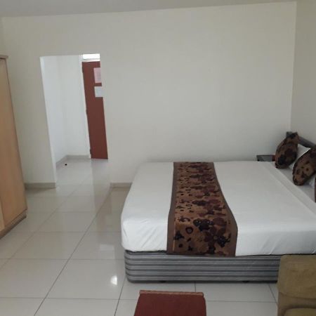 Trans International Hotel Nadi Eksteriør bilde